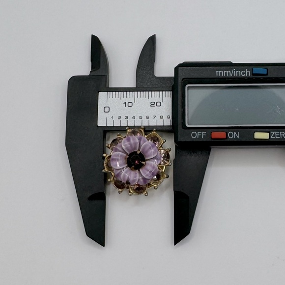 VINTAGE Crystal & Enamel Flower Button Cover - Picture 11 of 12